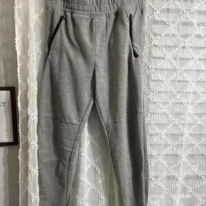 Mens Grey Heather Tapered Joggers Athletic Sweatpants with Zipper Pockets